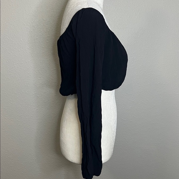 For Love & Lemons Cropped Wide Neck/Off Shoulder Blouse Black Size Small - Picture 2 of 8